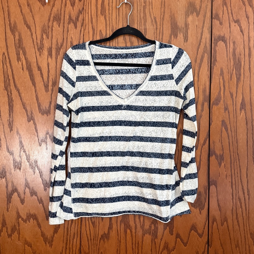 We The Free Free People Striped V Neck Long Sleeve Tee Blue Cream Women’s M